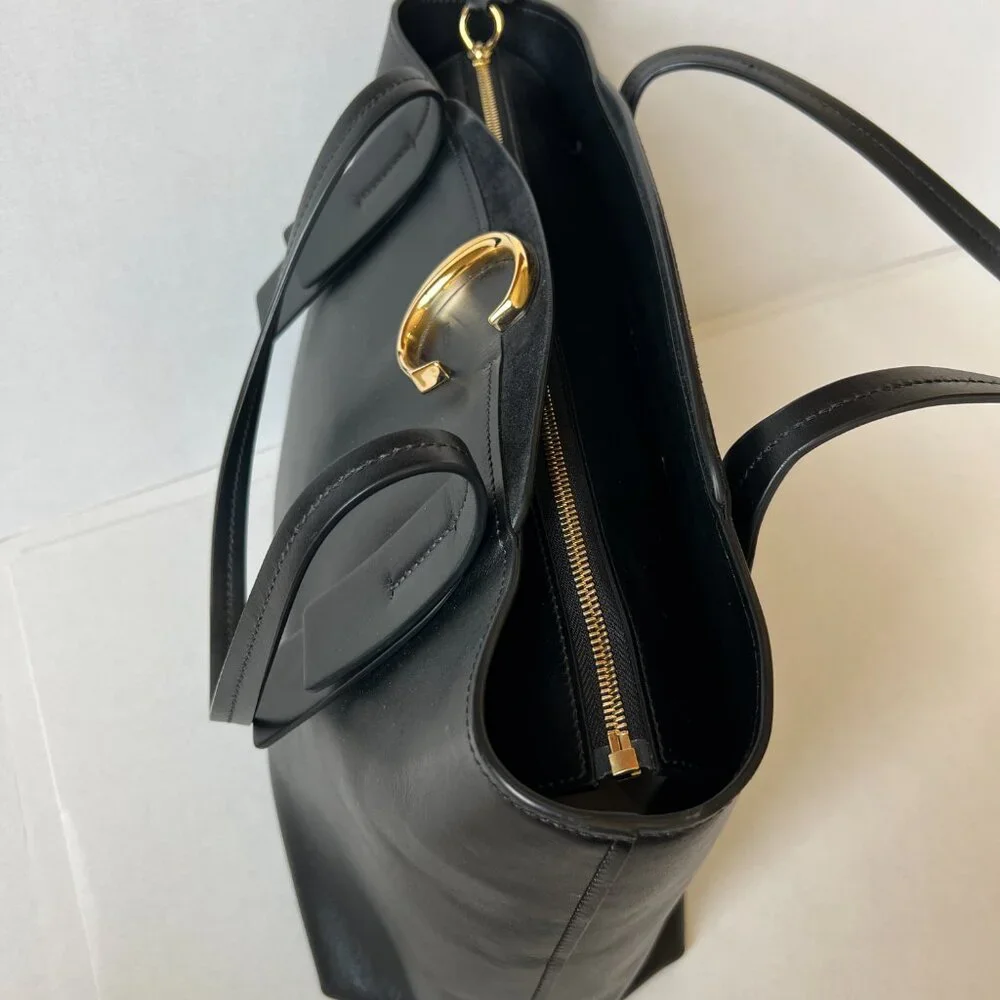 Chloe C Zipped Tote Black Leather Bag - Picture 10 of 14